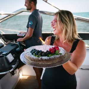 photographer on board yacht charter