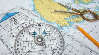 RYA ESSENTIAL NAVIGATION