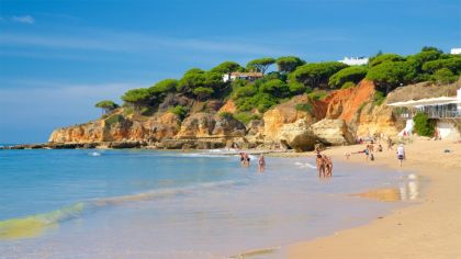  Praia de Olhos de Água