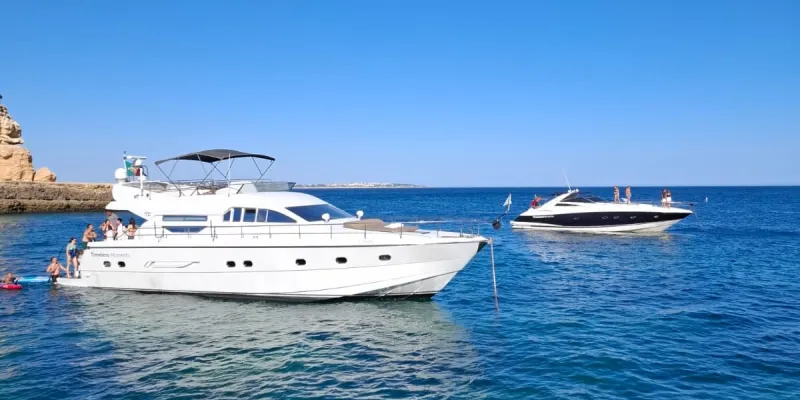 Private Yacht Charter Algarve: The Ultimate Luxury Guide 