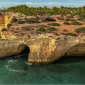 Visitar a Gruta de Benagil, com partida da Marina de Vilamoura