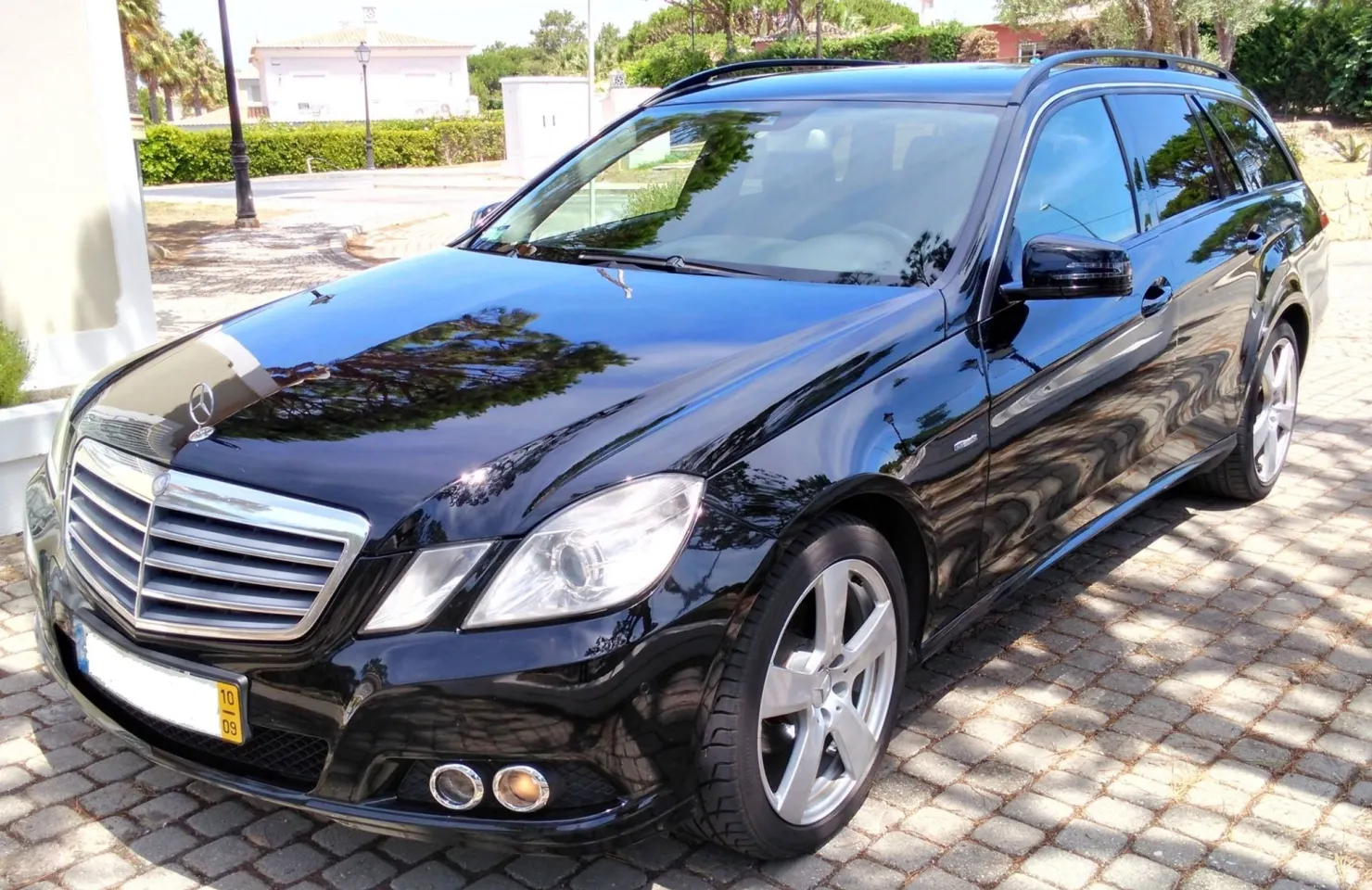 PRIVATE LIMOUSINE Transfer in the Algarve