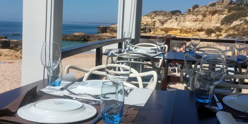 Restaurante Evaristo em Albufeira por Iate