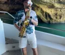 Saxofone ao vivo na água 1